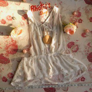 NWT 2pc. Honey Punch Floral  Bandeau Racerback Top